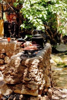 morocco-chefchaouen-park-tagine
